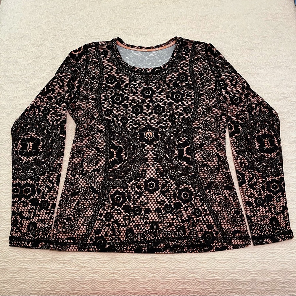 INKnBURN Black Lace Women’s Long Sleeve Tech Shirt (size XL)